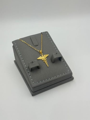 Necklaces 18K