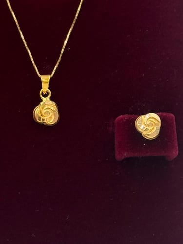 SET 18K - طقم عيار 18