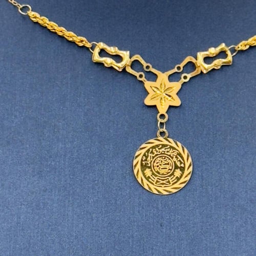 عقد ذهب عيار 21