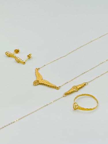 طقم جناح الصقر ذهب عيار 21