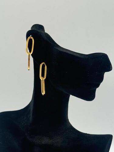 Earring 18K - حلق عيار 18