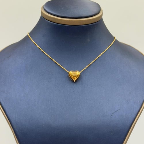 عقد قلب ذهب عيار 18