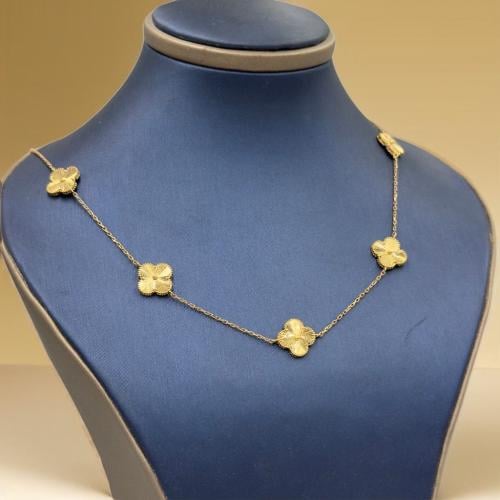 عقد تصميم عالمي ذهب عيار 18