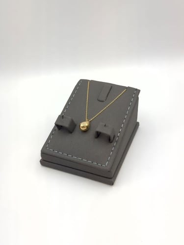 Necklaces 18K