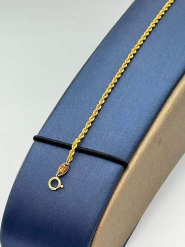 اسوارة مبروم ذهب عيار 18