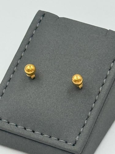 rحلق ذهب عيار 18