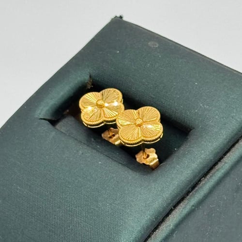 حلق تصميم عالمي ذهب عيار 21