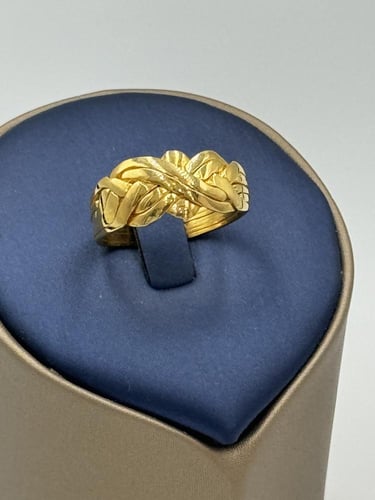 Puzzle Ring 21K
