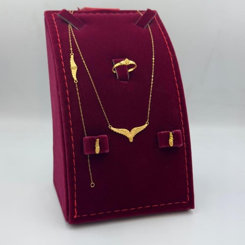 طقم جناح الصقر ذهب عيار 21