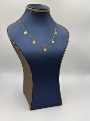 عقد جنيهات ذهب عيار 21