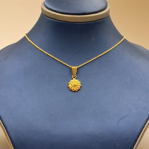 عقد ذهب عيار 21