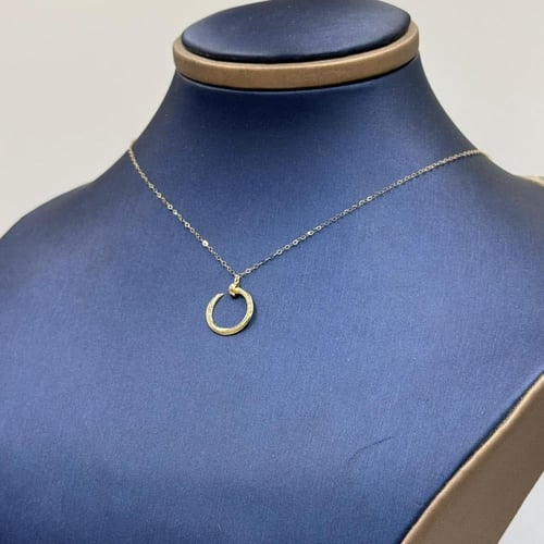 شوكر تصميم عالمي ذهب عيار 18