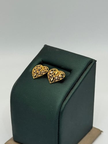 حلق قلب ذهب عيار 21