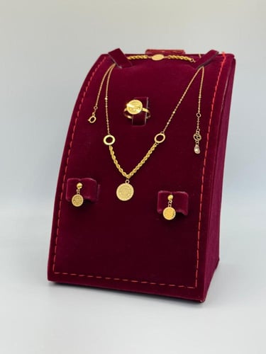 طقم جنيهات ذهب عيار 21