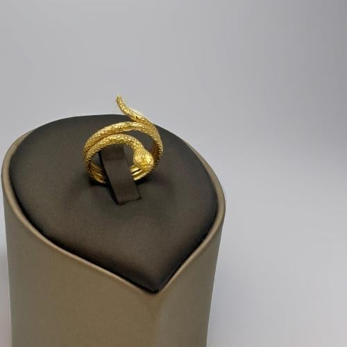 Ring 18K - خاتم عيار 18