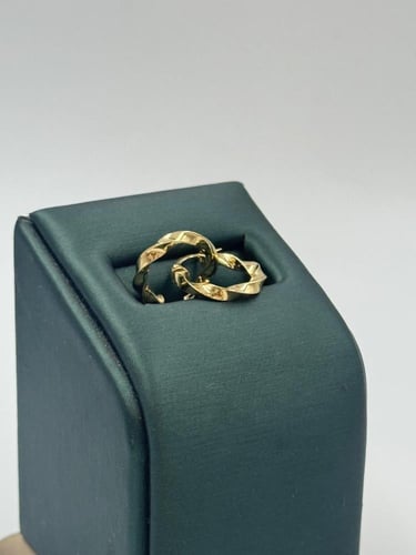 Earring Gold 18K - حلق ذهب عيار 18