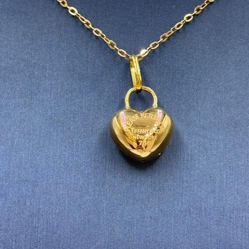 عقد قلب ذهب عيار 18