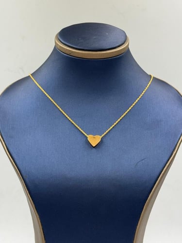 عقد ذهب عيار 18