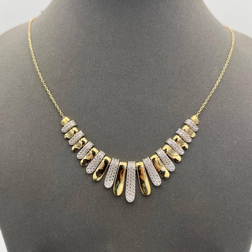 طقم ذهب عيار 18