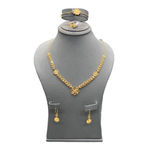 طقم ذهب عيار 21