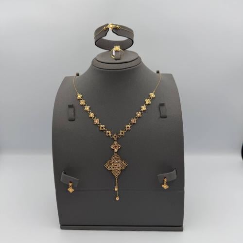 طقم ذهب عيار 21