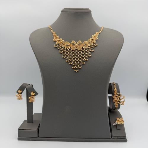 طقم ذهب عيار 21