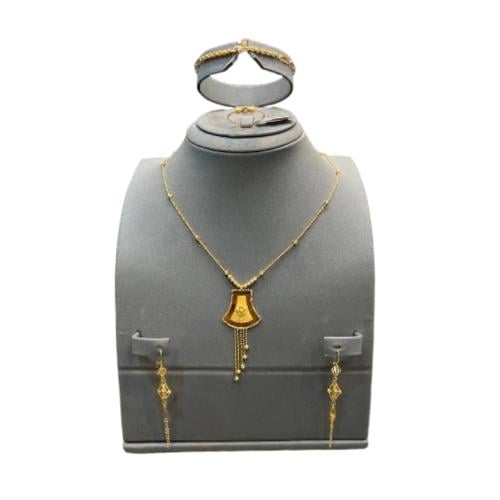 طقم ذهب عيار 21