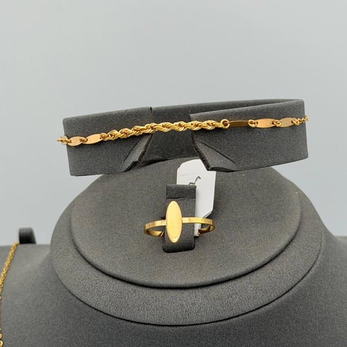 طقم ذهب عيار 21