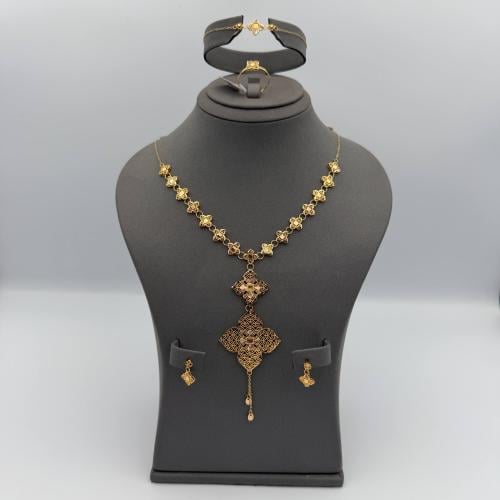 طقم ذهب عيار 21