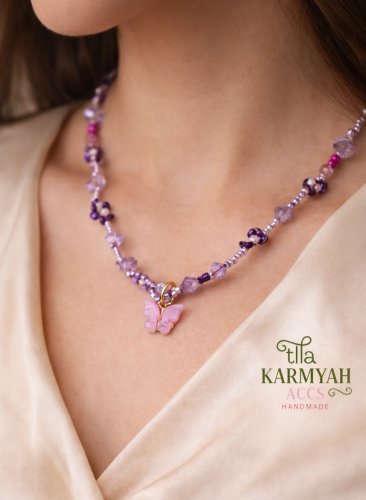 عقد موف مشغول يدويا