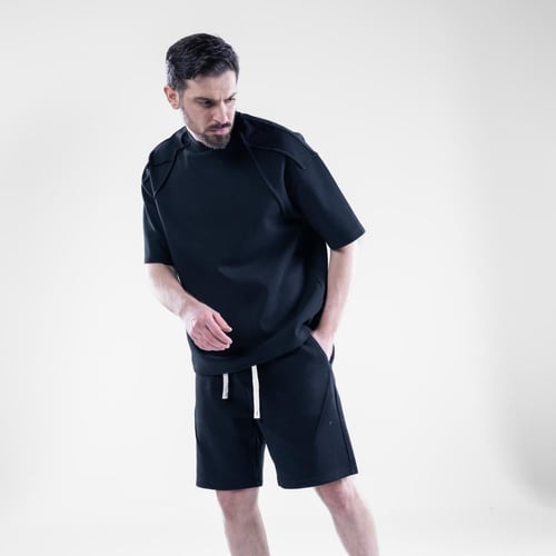 طقم شورت وتيشرت أوفرسايز بألوان مميزة عملى كاجوال...