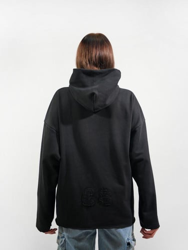 هودي بتطريز مميز أمامي وخلفي - اسود