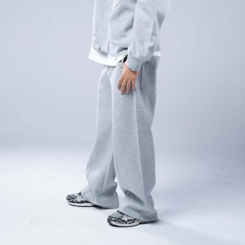 طقم رياضي أوفرسايز هودي بسحاب أمامي وقبعة - رمادي...