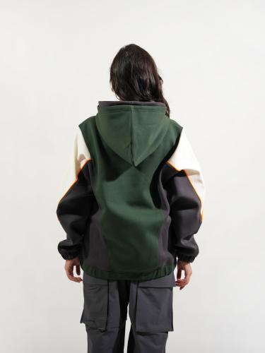 هودي بطبعه أمامية وجيوب جانبية ملونة - اخضر