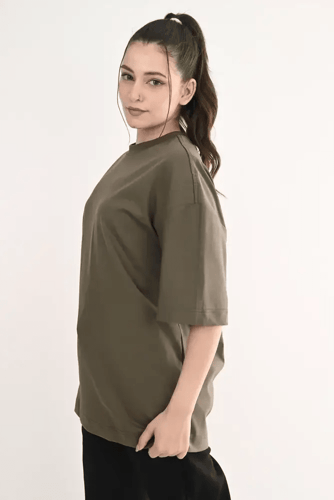 تيشيرت أوفر سايز ساده أنيق وعصري - زيتي