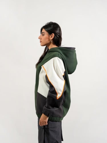 هودي بطبعه أمامية وجيوب جانبية ملونة - اخضر