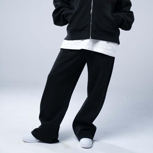 بنطلون رياضي واسع أوفرسايز بخصر مطاطي وقصة مستقيمة...