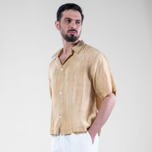 قميص صيفي بوليستر قصة كورية - بيج فاتح