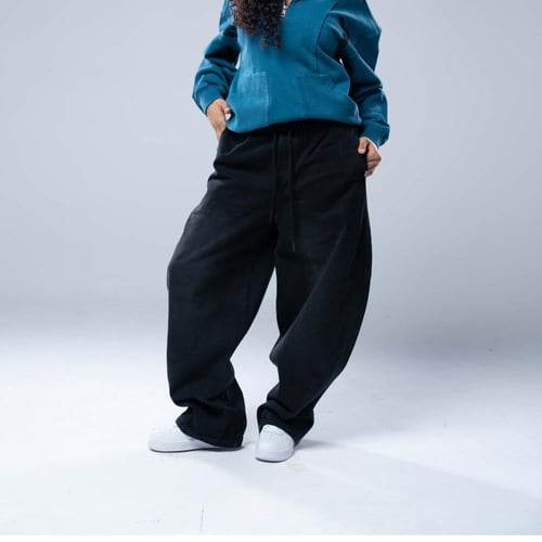 بنطلون واسع فضفاض أوفرسايز برباط خصر وستايل عصري م...