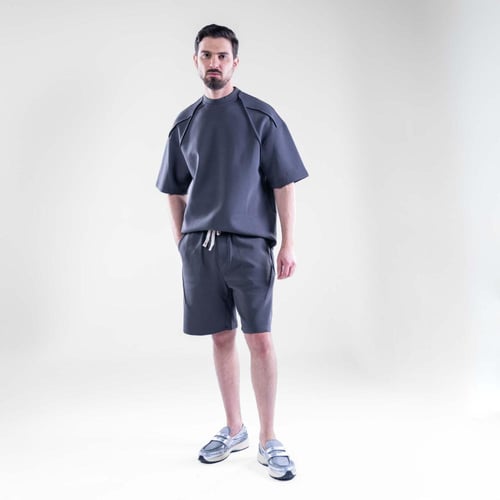 طقم شورت وتيشرت أوفرسايز بألوان مميزة عملى كاجوال...