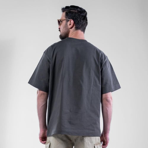 تيشيرت مزين بشعار SWAG باللون الاصفر - زيتي