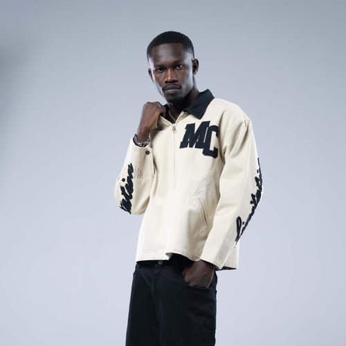 جاكيت أوفرسايز بسحاب أمامي وتطريز حرف M وياقة متبا...