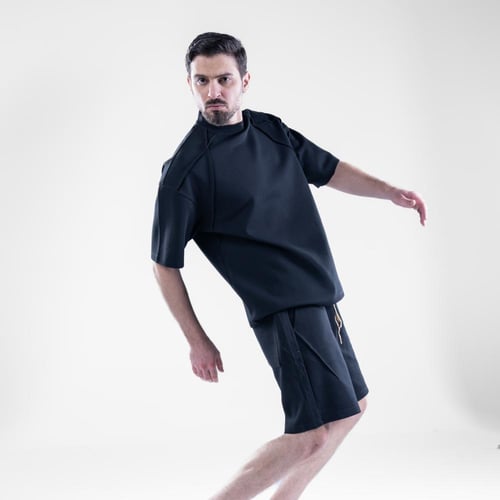 طقم شورت وتيشرت أوفرسايز بألوان مميزة عملى كاجوال...