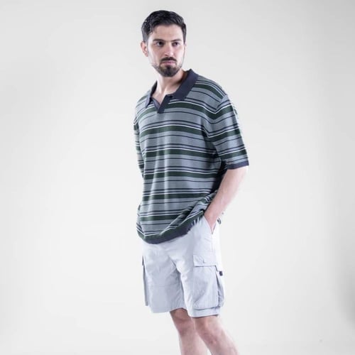 تيشيرت بولو كلاسيك مخطط بألوان مميزة واكمام قصيرة...