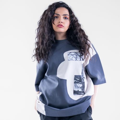 تيشيرت اوفر سايز خامه طبيه بطبعه امامية،أكمام قصير...