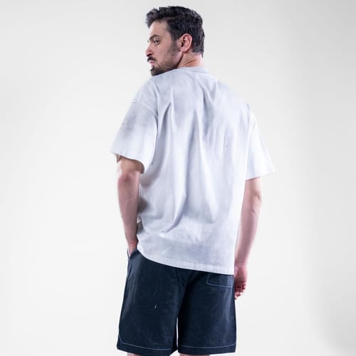 تيشيرت شبابي بألوان صيفية - ابيض