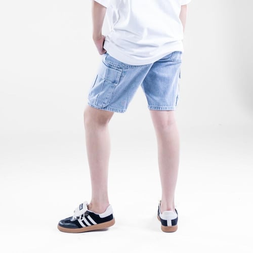 شورت كارجو جينز بألوان زاهية وجيوب متعددة - سماوي