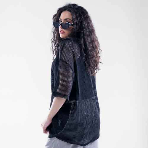 تيشيرت أوفر سايز مخرم بألوان متعدده - اسود