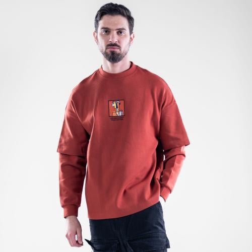 تيشيرت كم طويل بطبعه وتطريز بارز امامى وخلفى - احم...