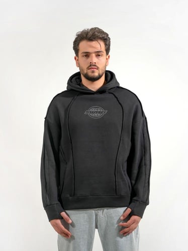 هودي بخطوط جانبية وطبعه اماميه - اسود